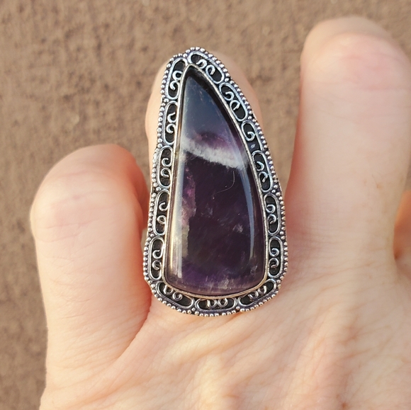 New Chevron Amethyst 925 Silver Ring. - Picture 6 of 15